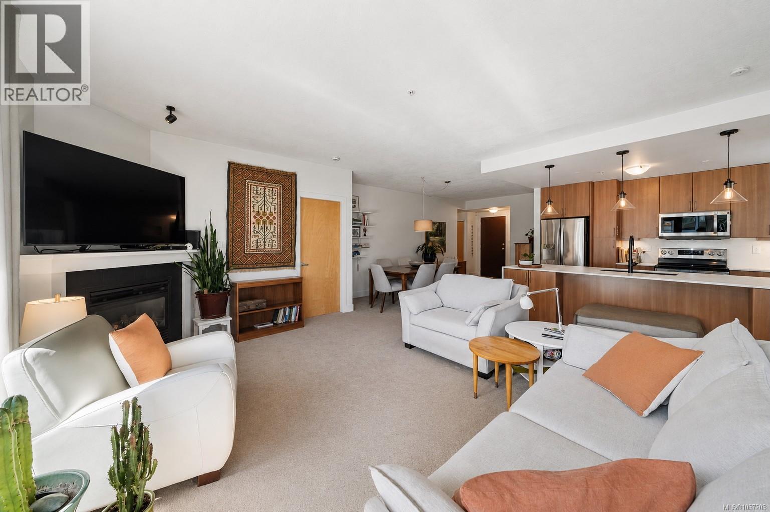 #305 300 Waterfront Cres - 9