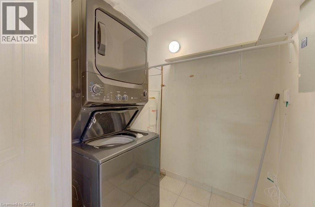 #212 565 GREENFIELD Avenue - 21