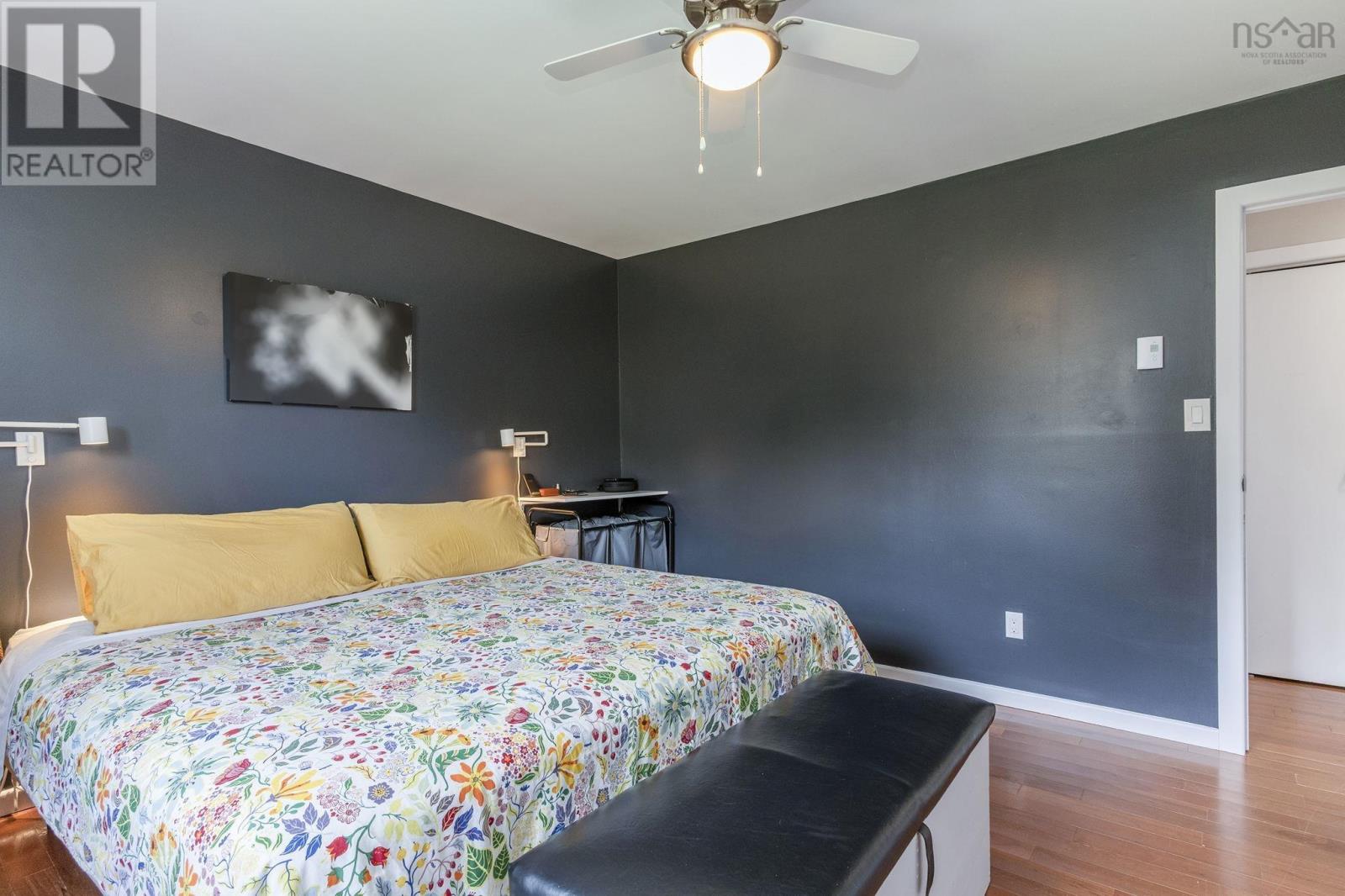 821 Meadowvale Road - 24