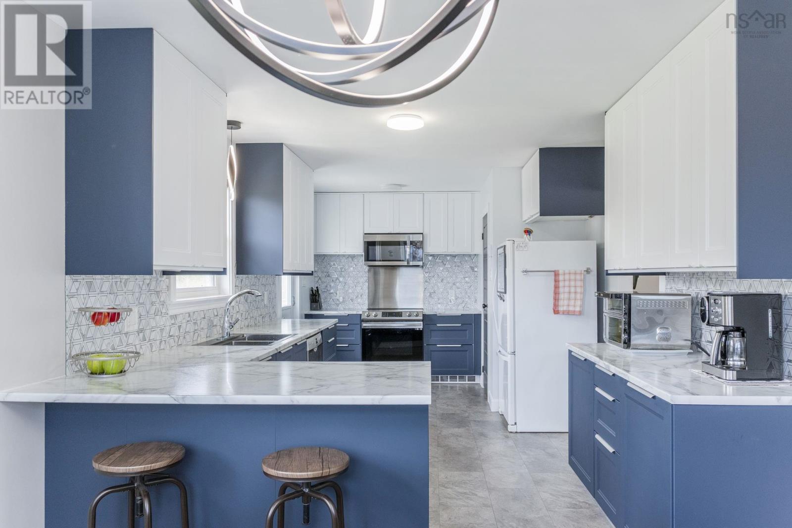 821 Meadowvale Road - 9