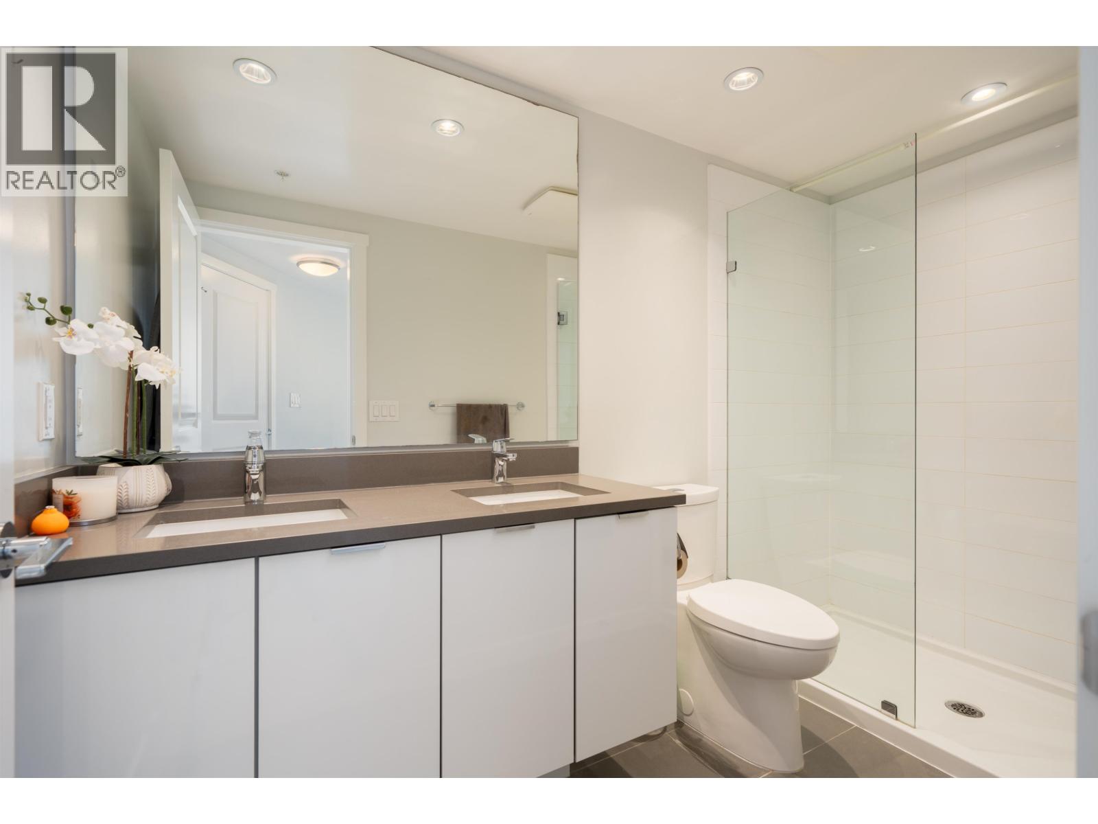 1701 8333 SWEET AVENUE, Richmond