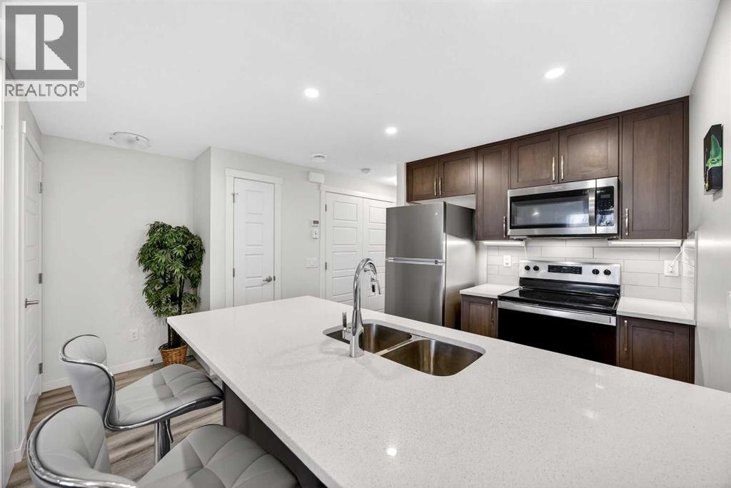 #412 260 Rowley Way NW - 11