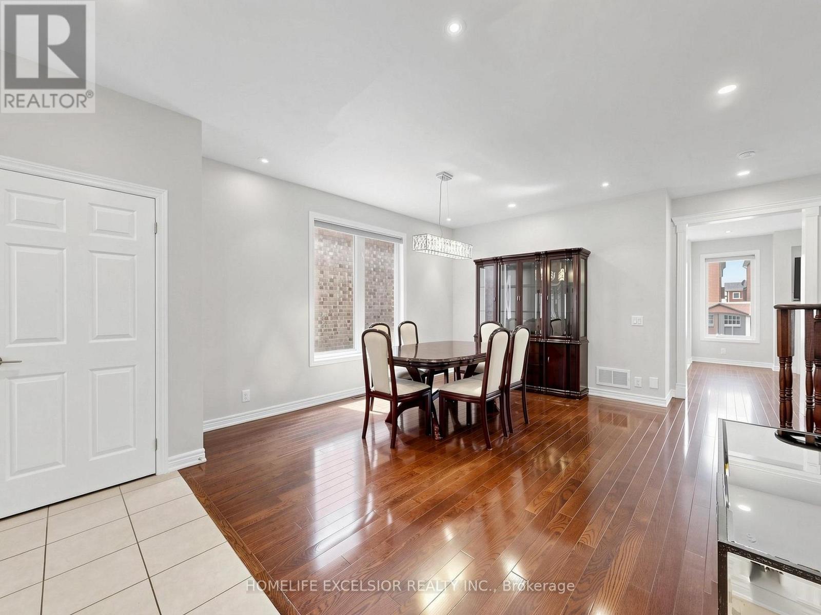 6 LADY GWILLIM AVENUE - 5