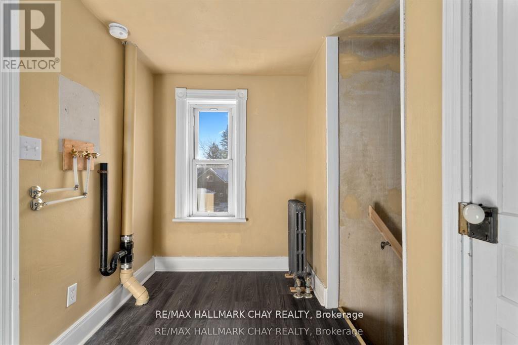 4514 PENETANGUISHENE ROAD - 23
