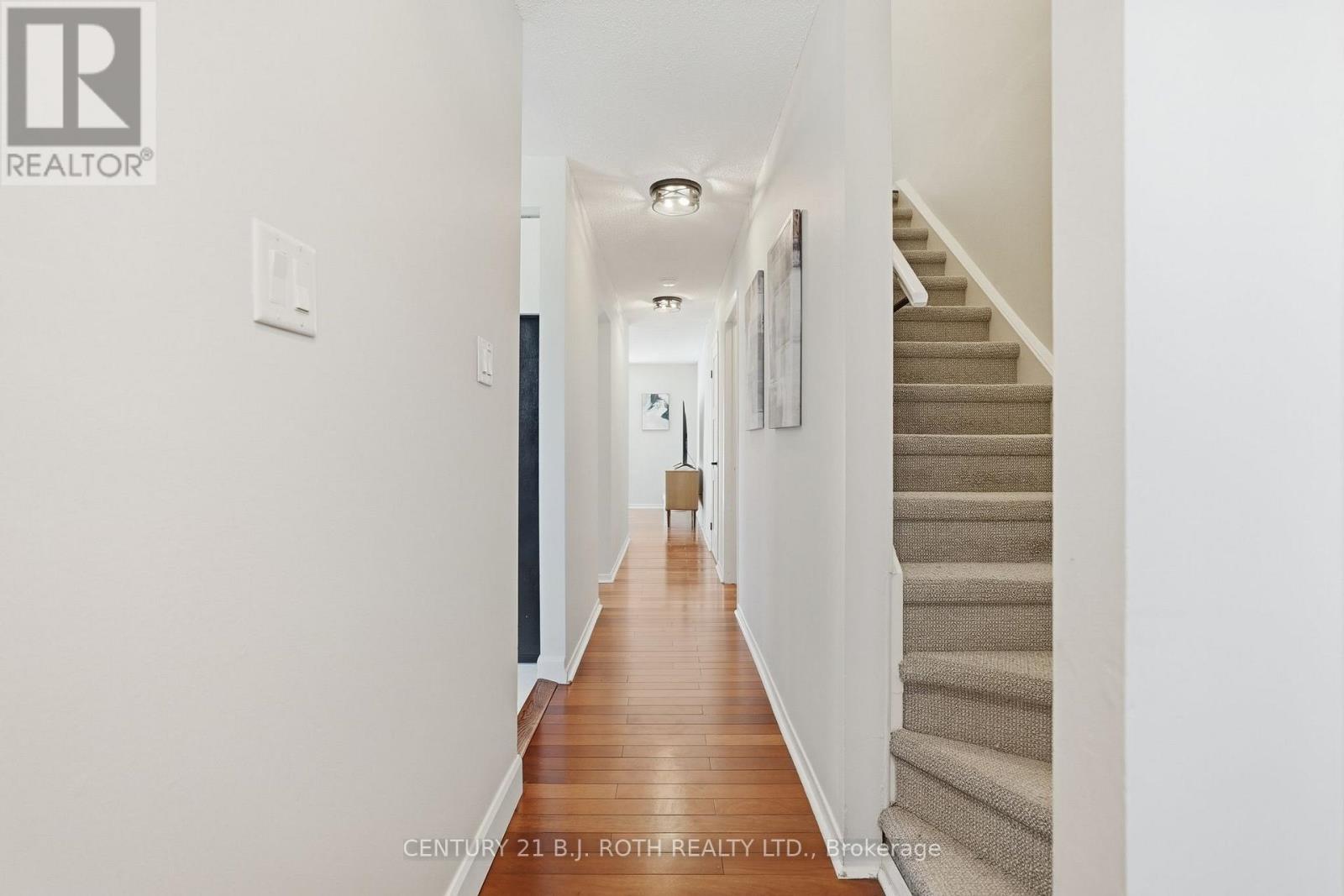 109 ELIZABETH STREET - 19