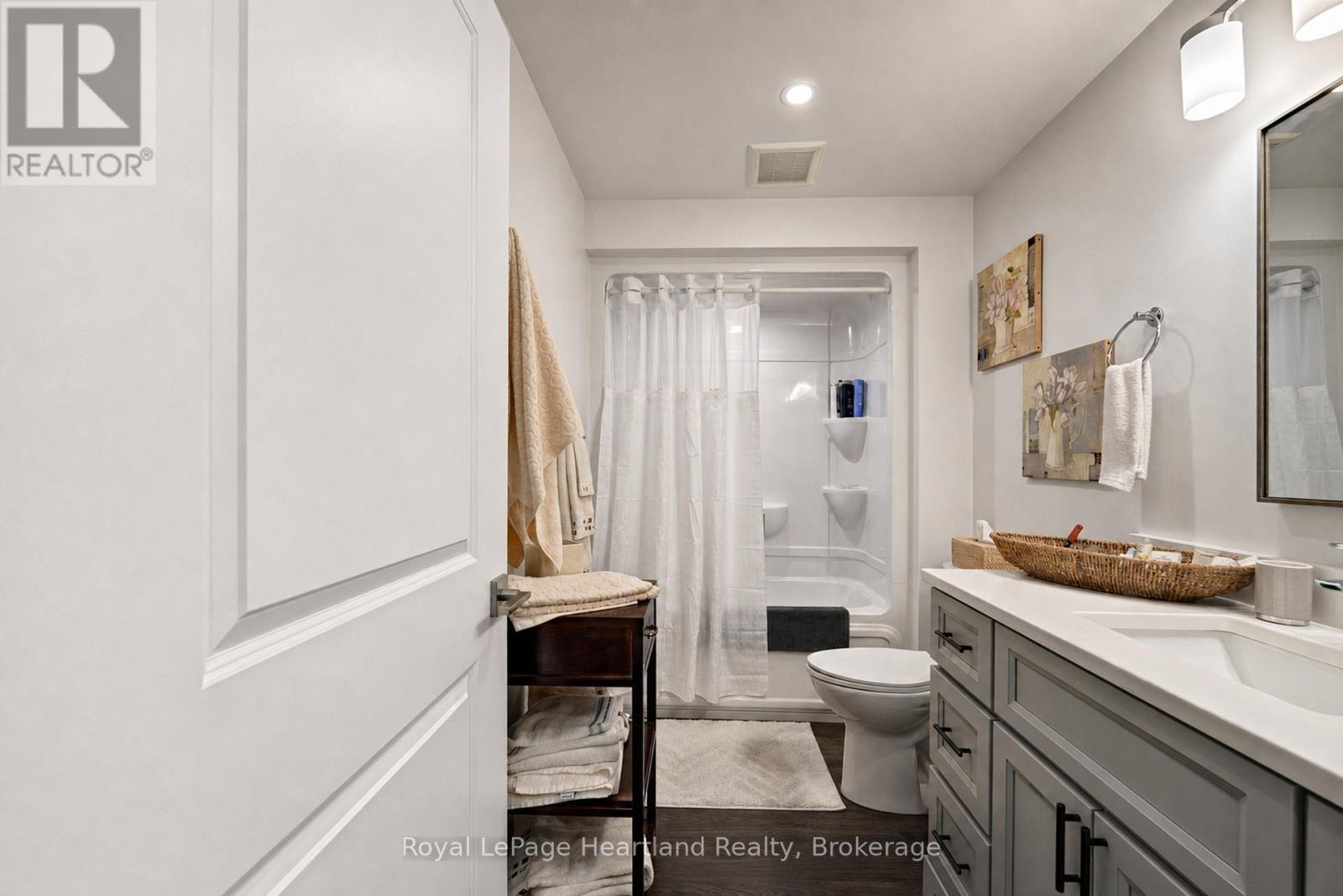 11 SILVER CREEK ROAD - 23