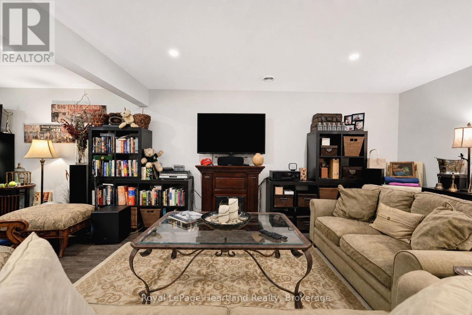 11 SILVER CREEK ROAD - 29
