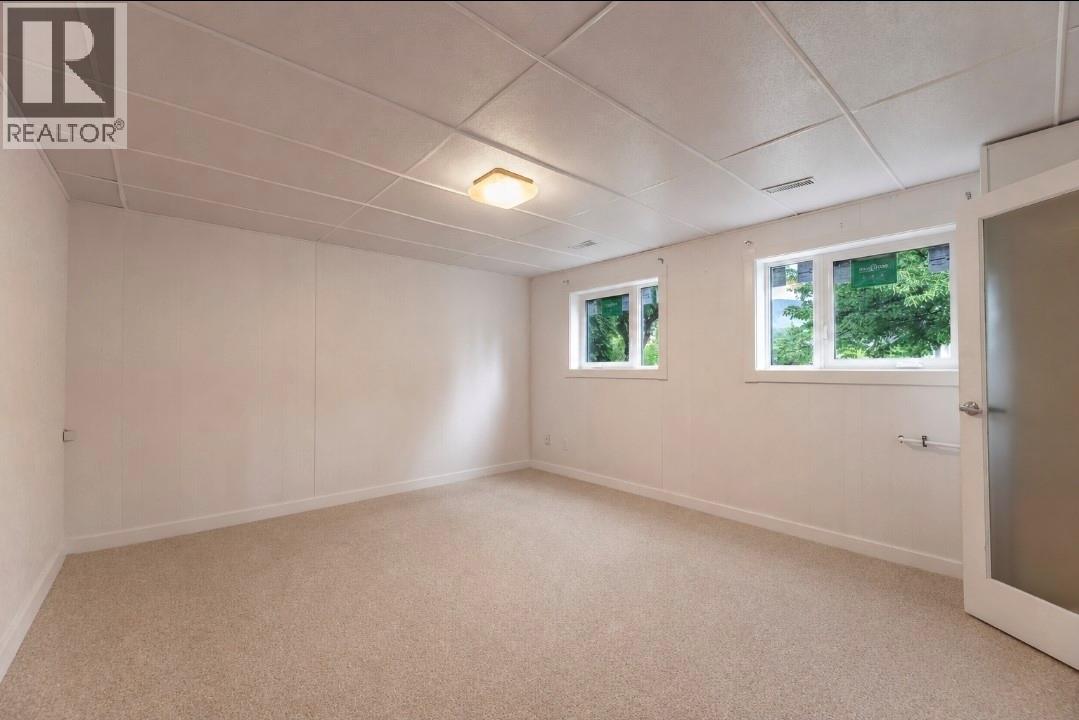 3436 McTaggart Road - 22