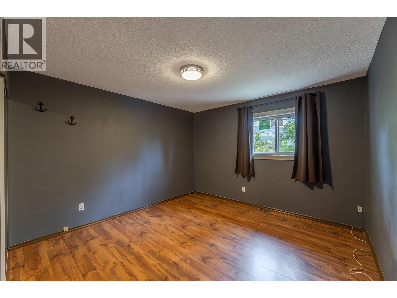3436 McTaggart Road - 17