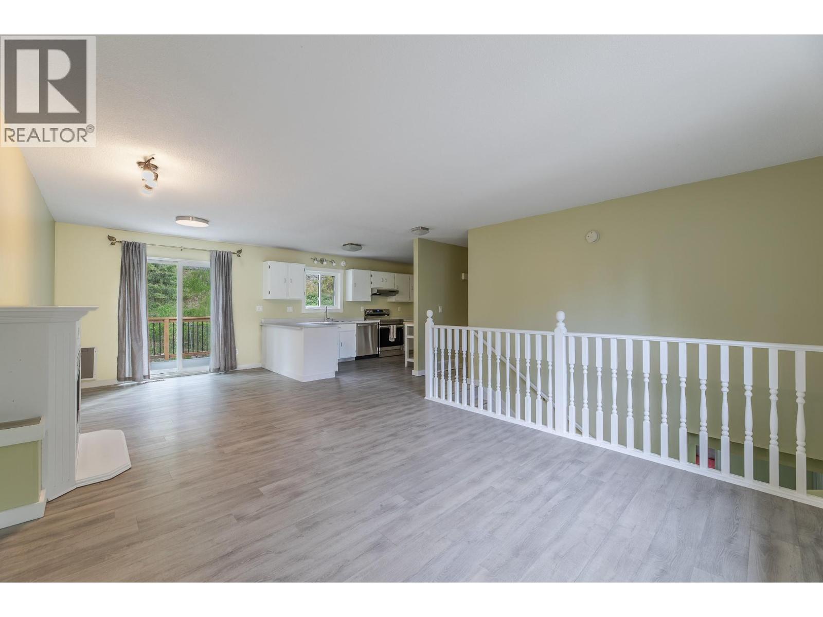 3436 McTaggart Road - 8