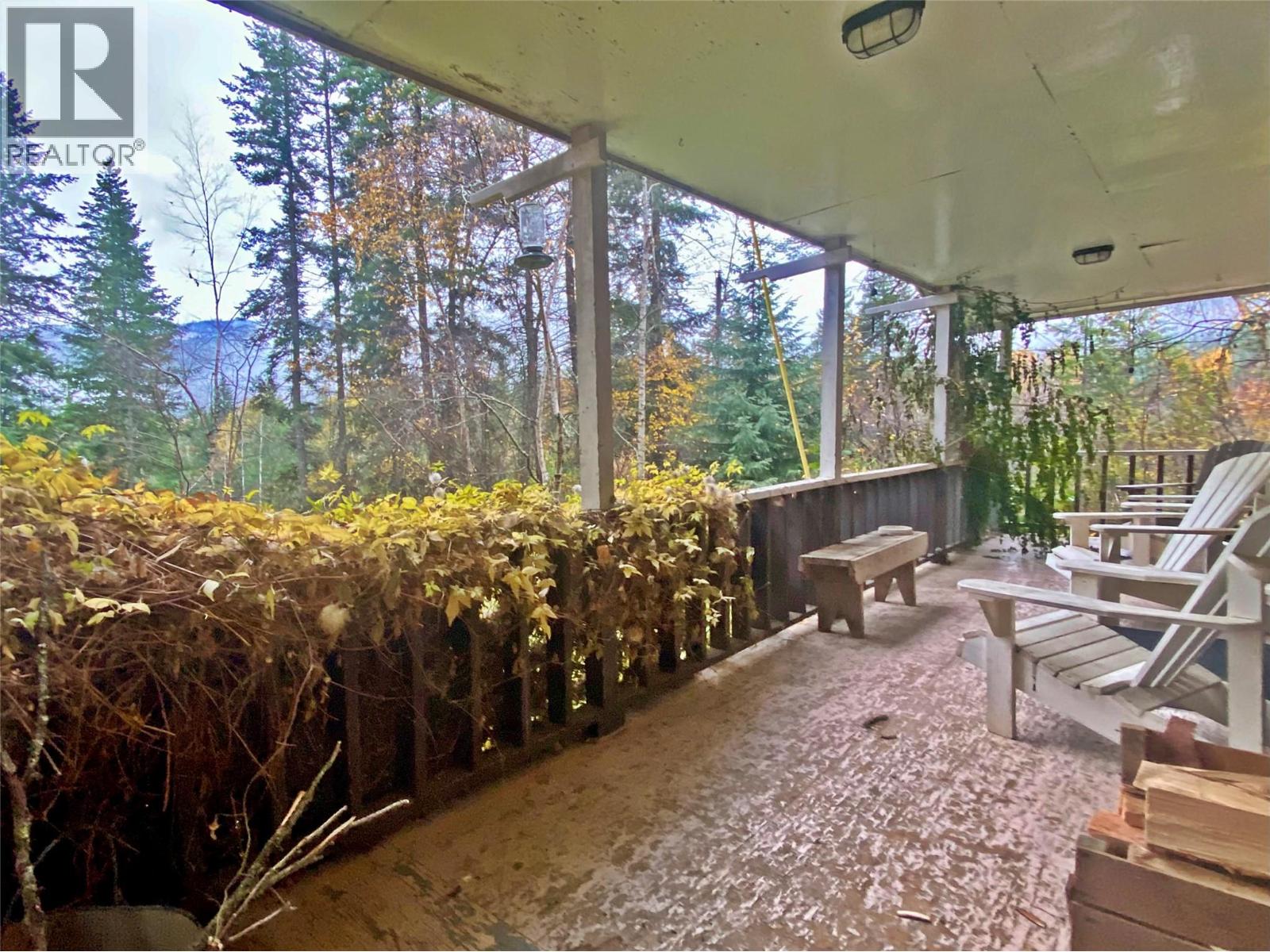 541 24 Highway - 64