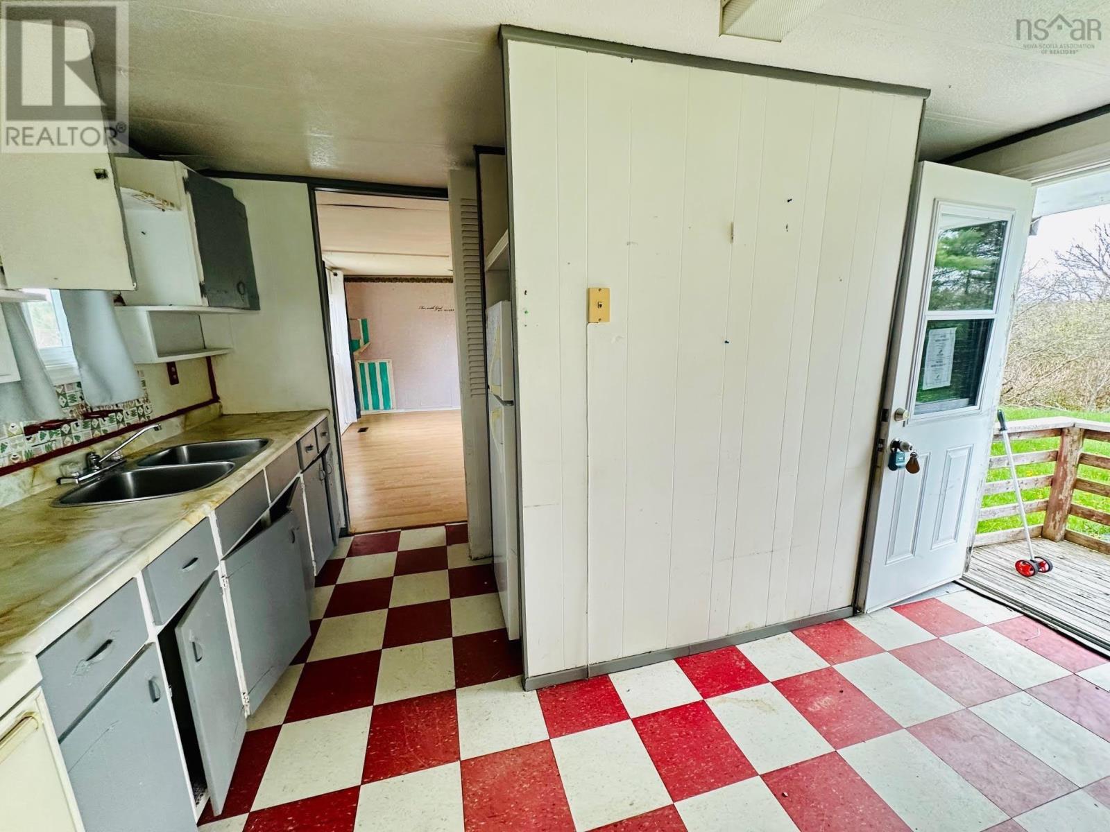 7 Upper Partridge River Road - 8