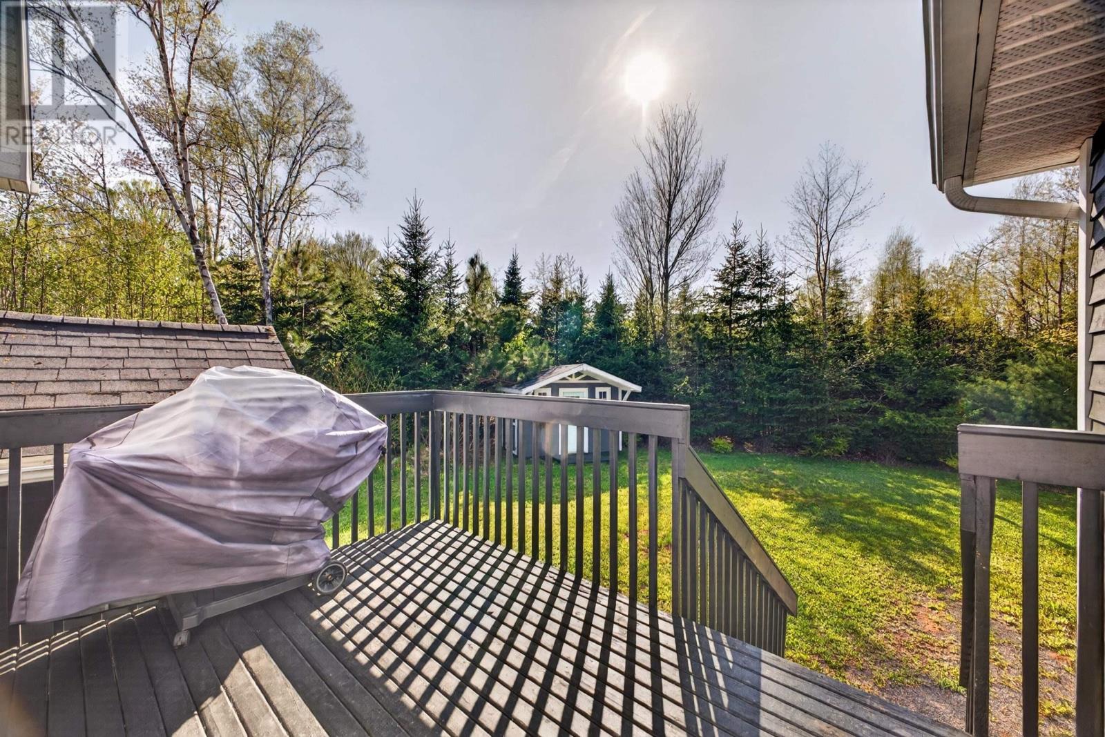 Property 40 of 47 of 104 GEORGINA Drive