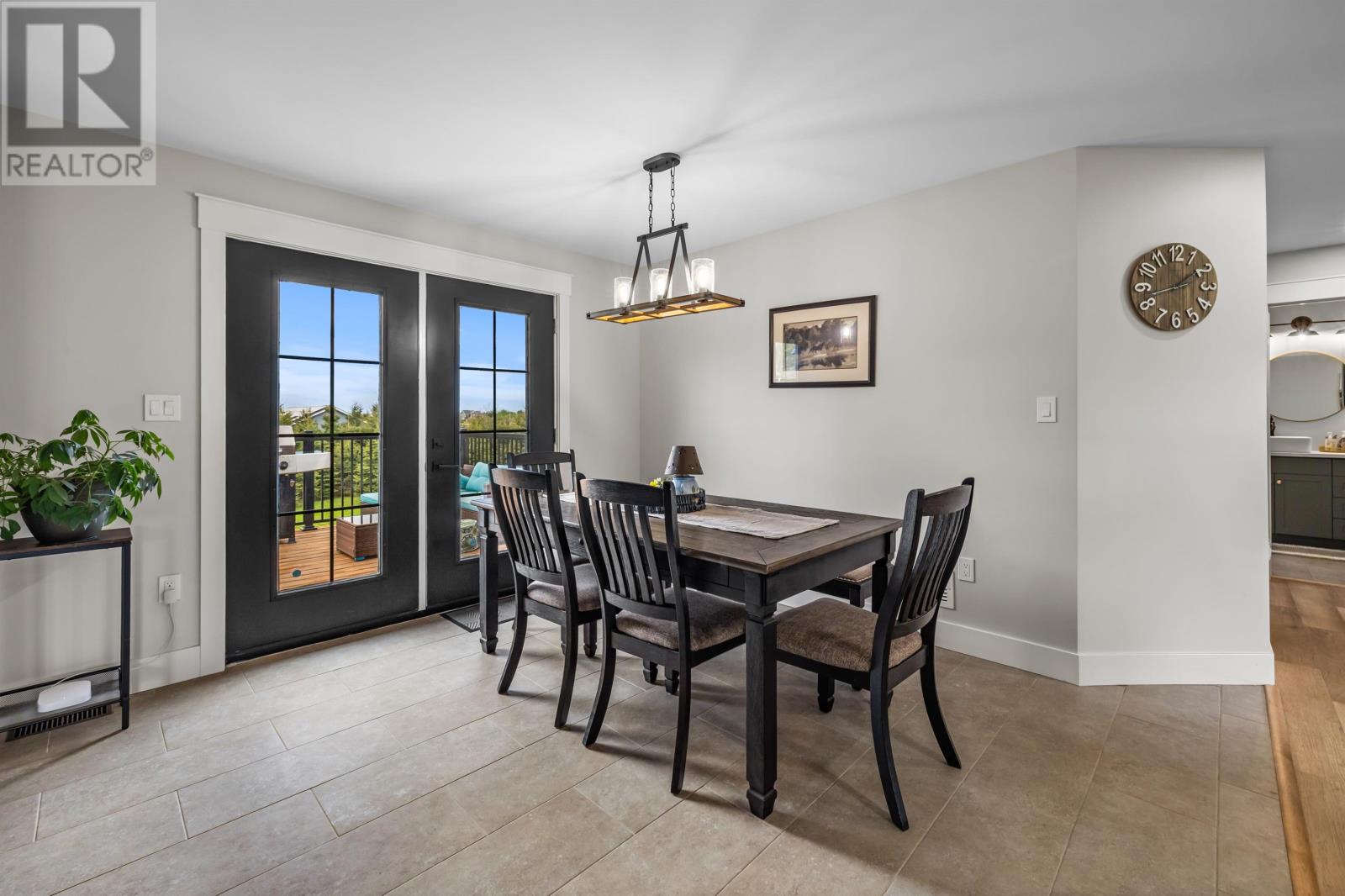 74 Richard Douglas Drive - 16