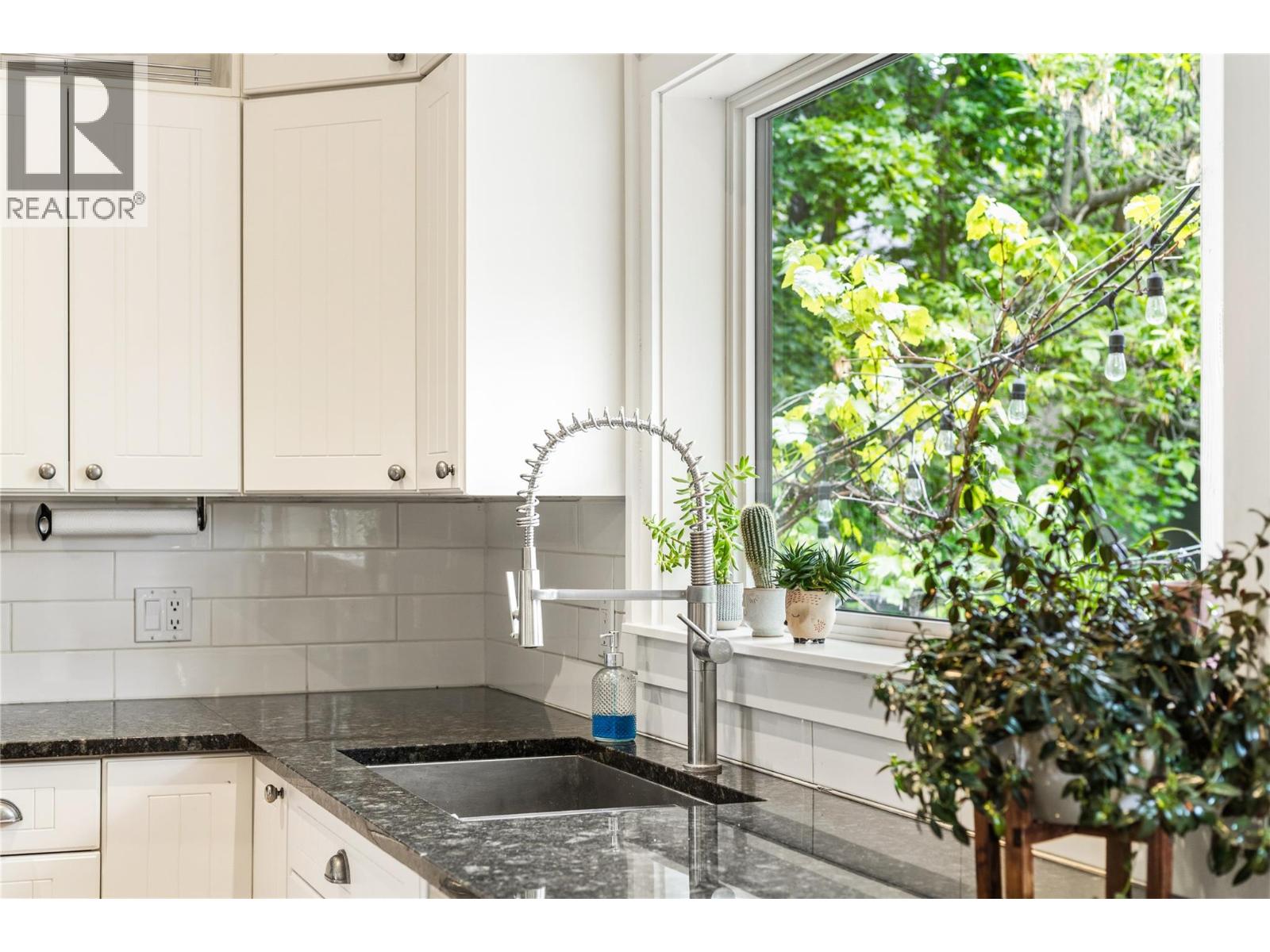 2302 23 Avenue, Vernon