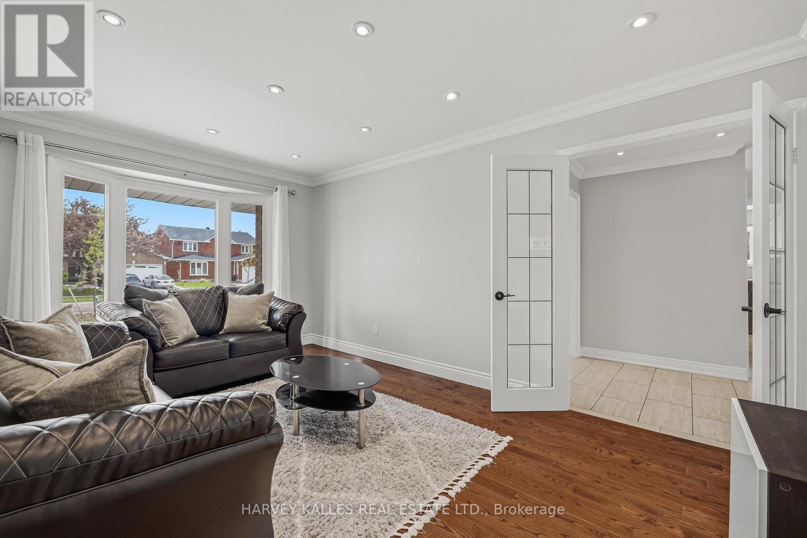 951 WHITE CLOVER WAY - 16