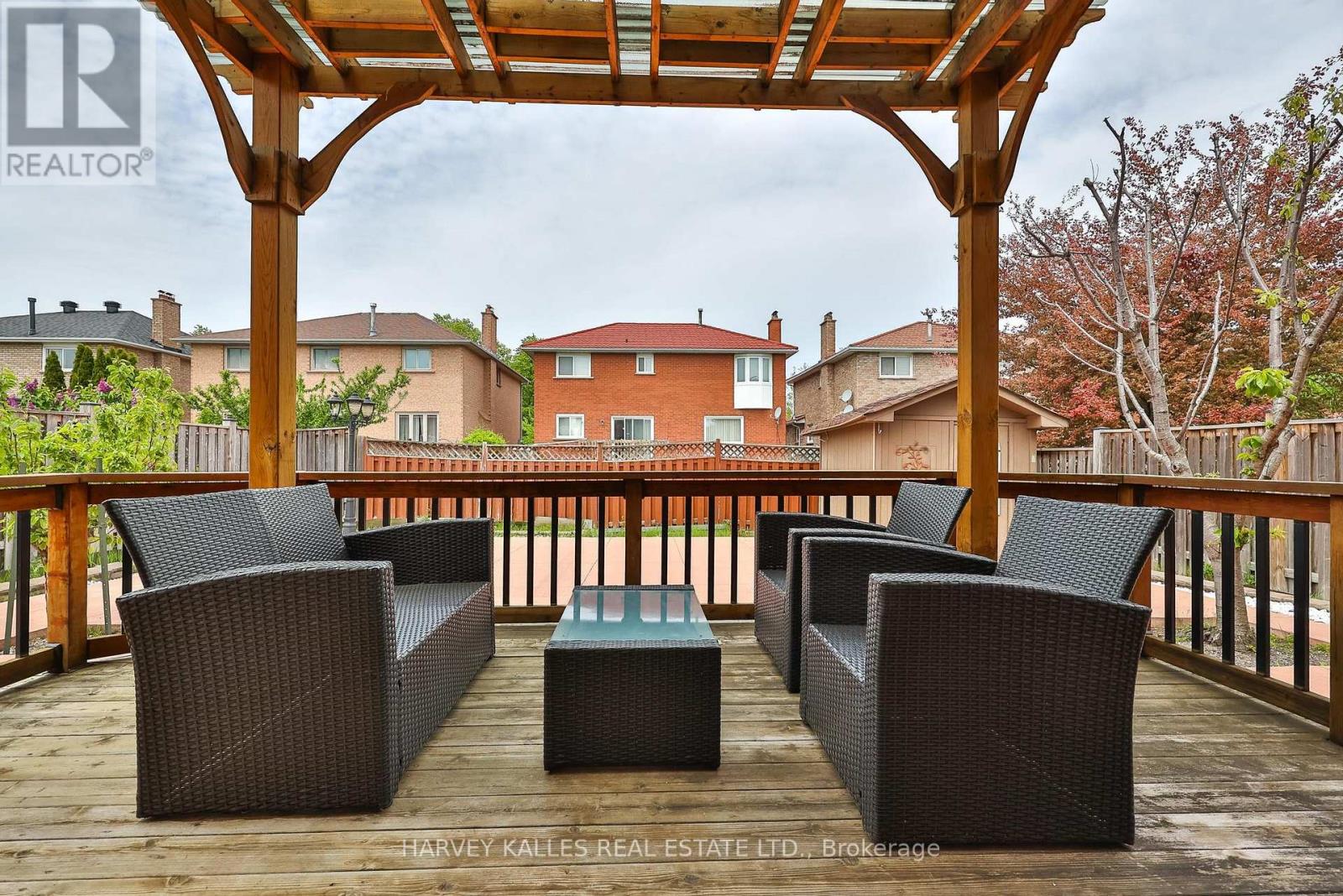 951 WHITE CLOVER WAY - 43
