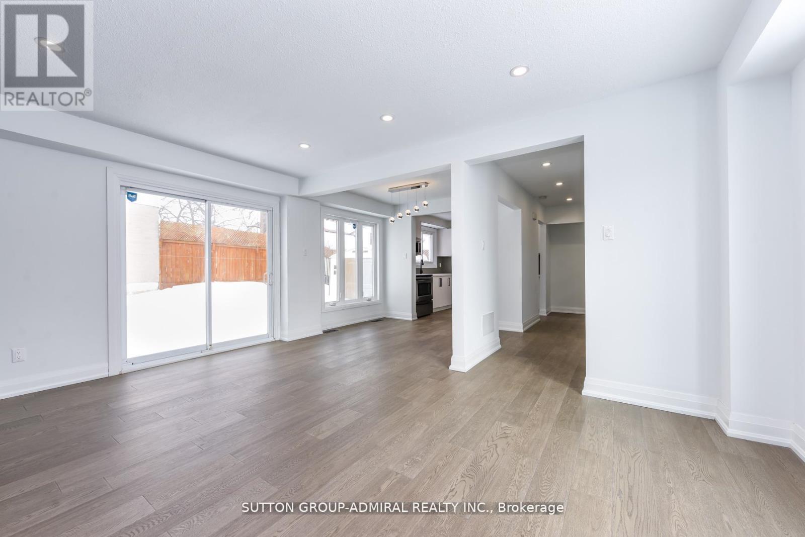 4 HARDCASTLE COURT - 9