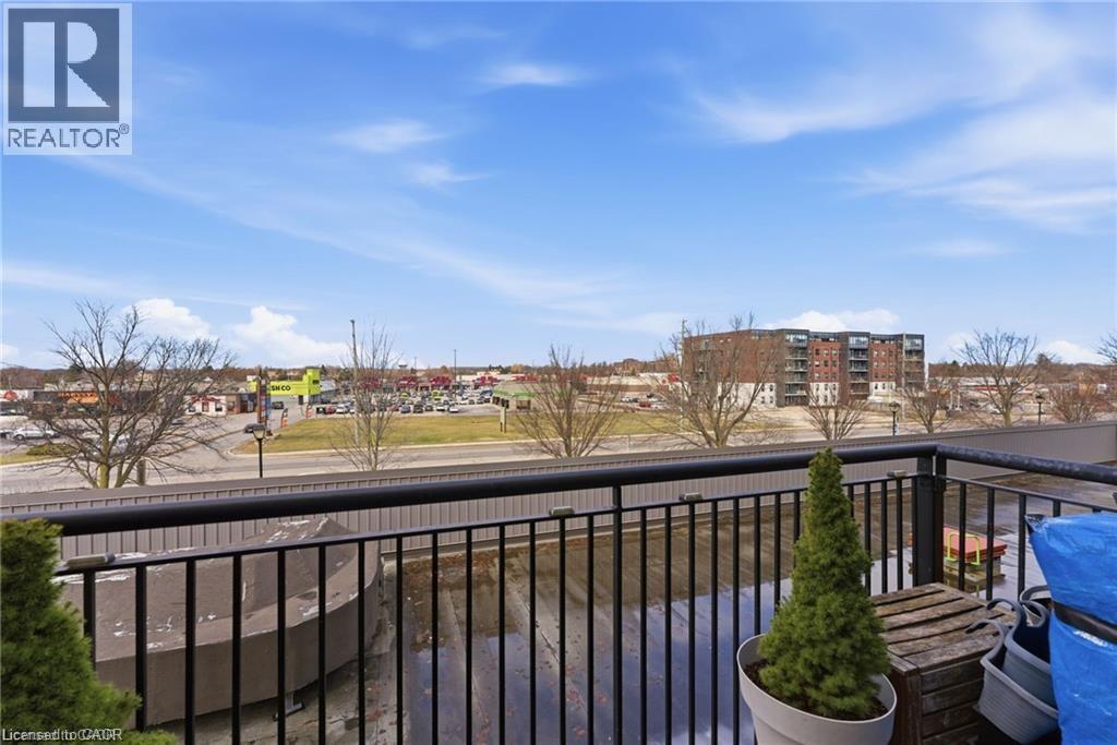 #322 262 DUNDAS Street E - 14