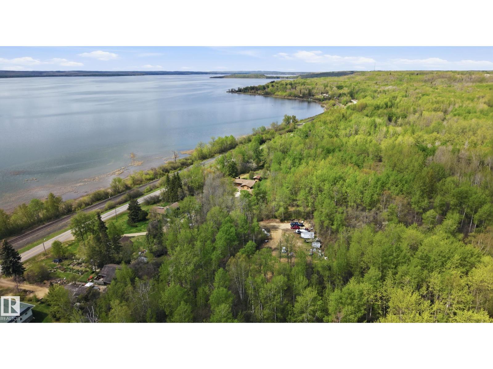 4502 A LAKESHORE RD - 4