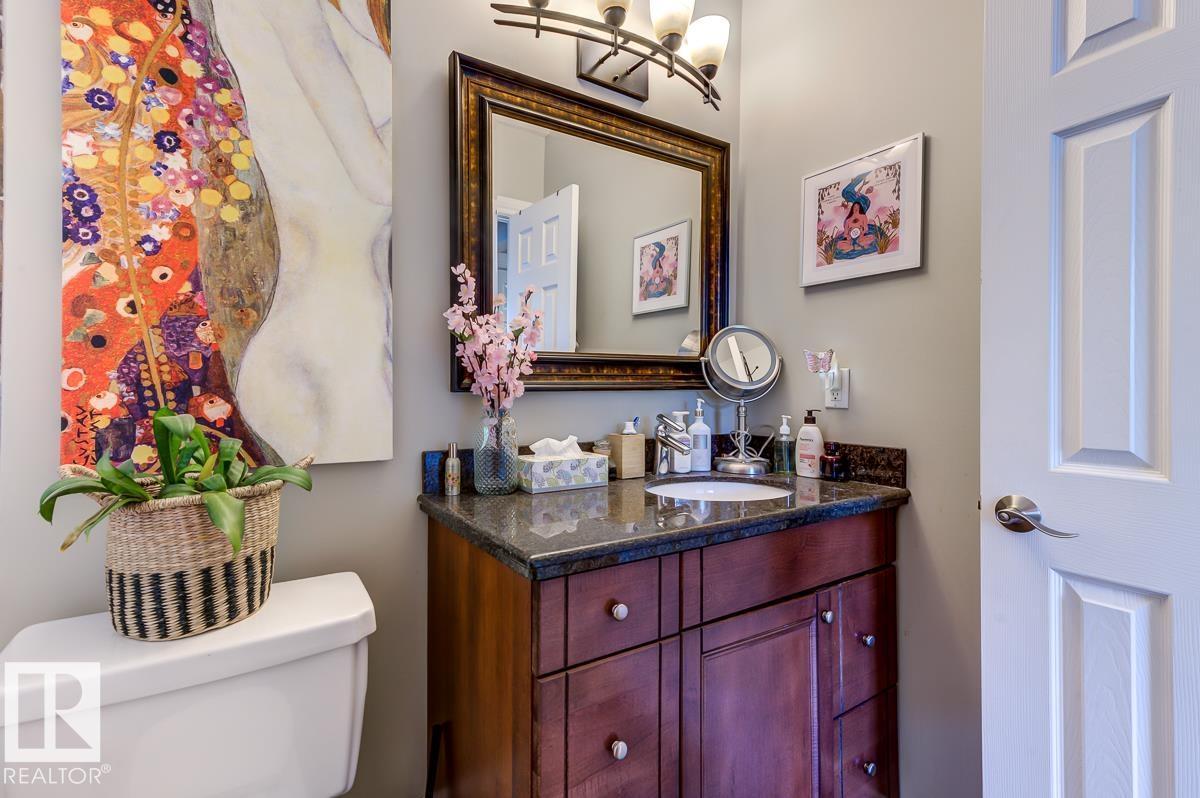 10950 73 AV NW - 18