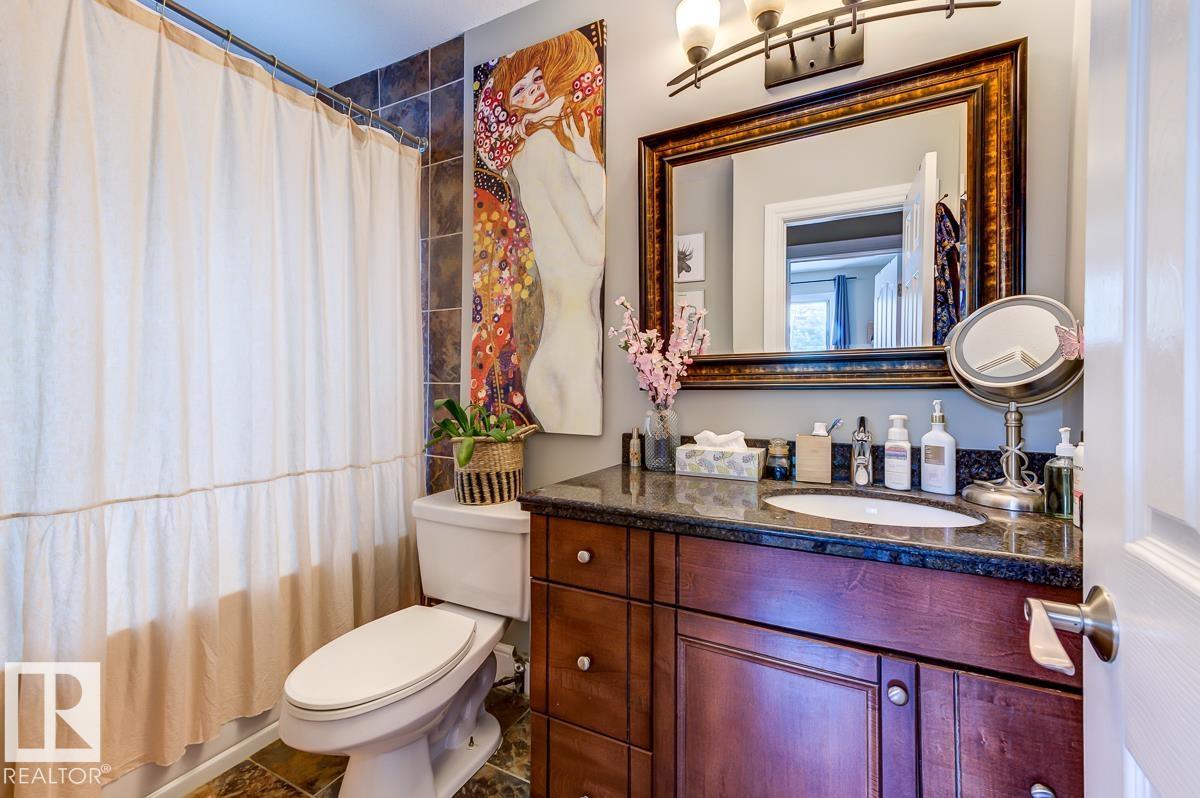 10950 73 AV NW - 16