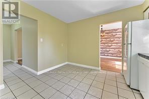 37 GOTTSCHEER COURT - 18