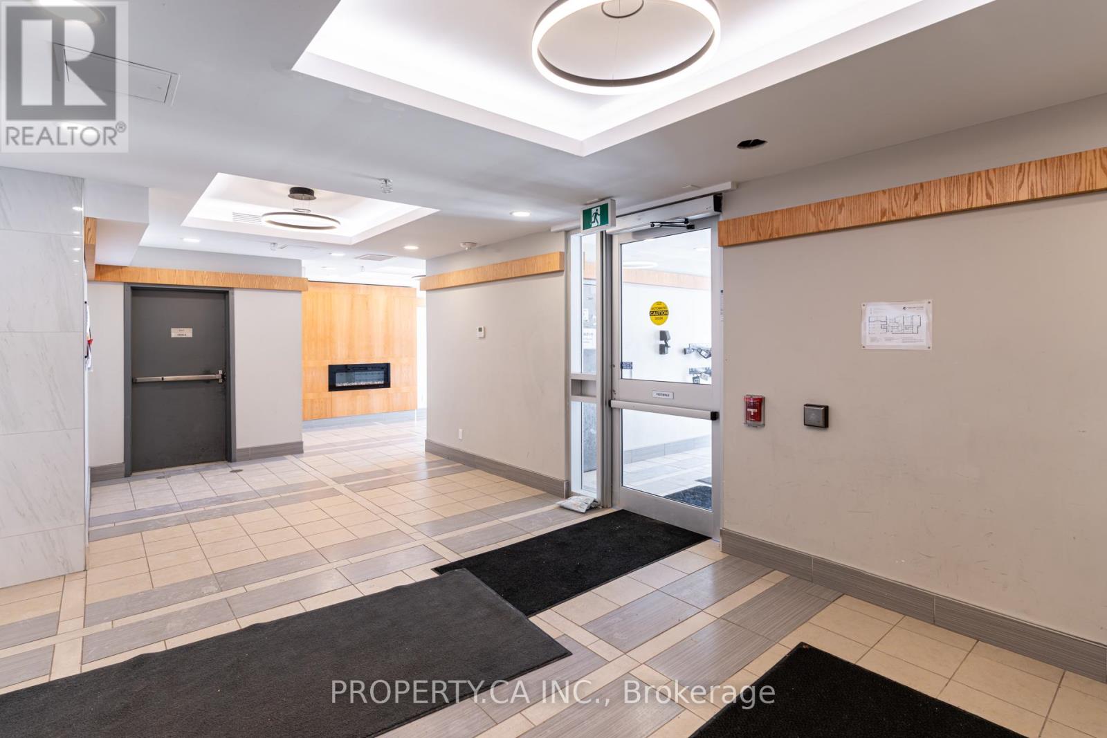 #161 258A SUNVIEW STREET - 27