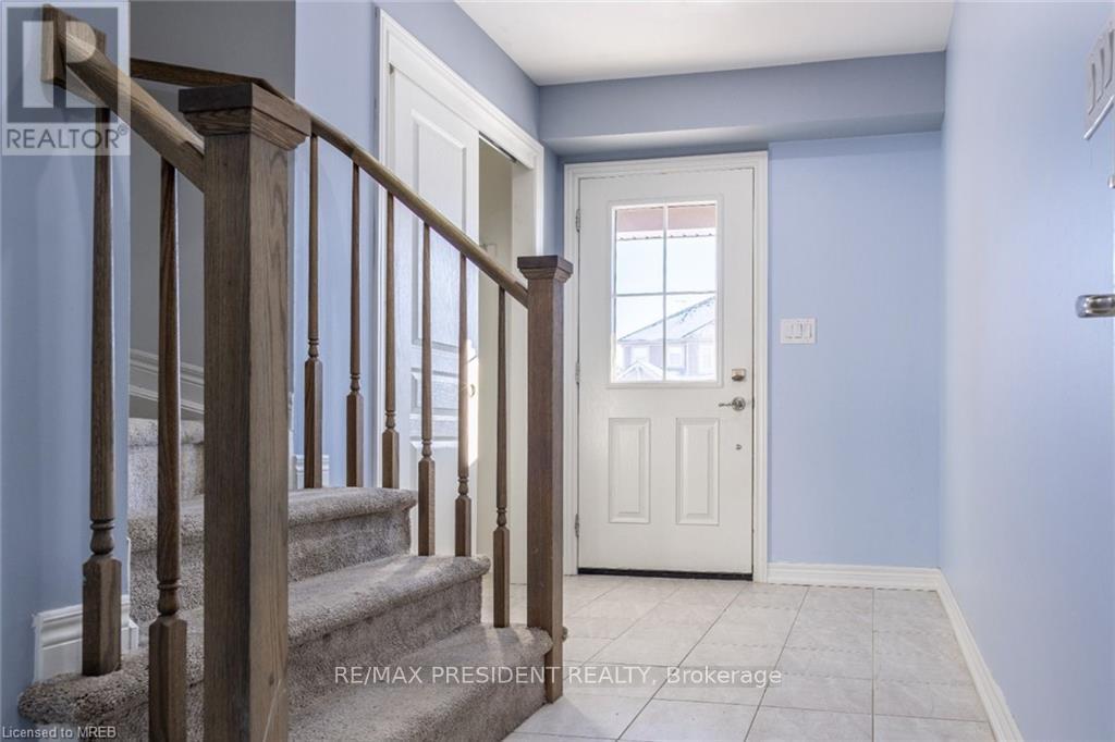 80 MONARCH STREET - 2