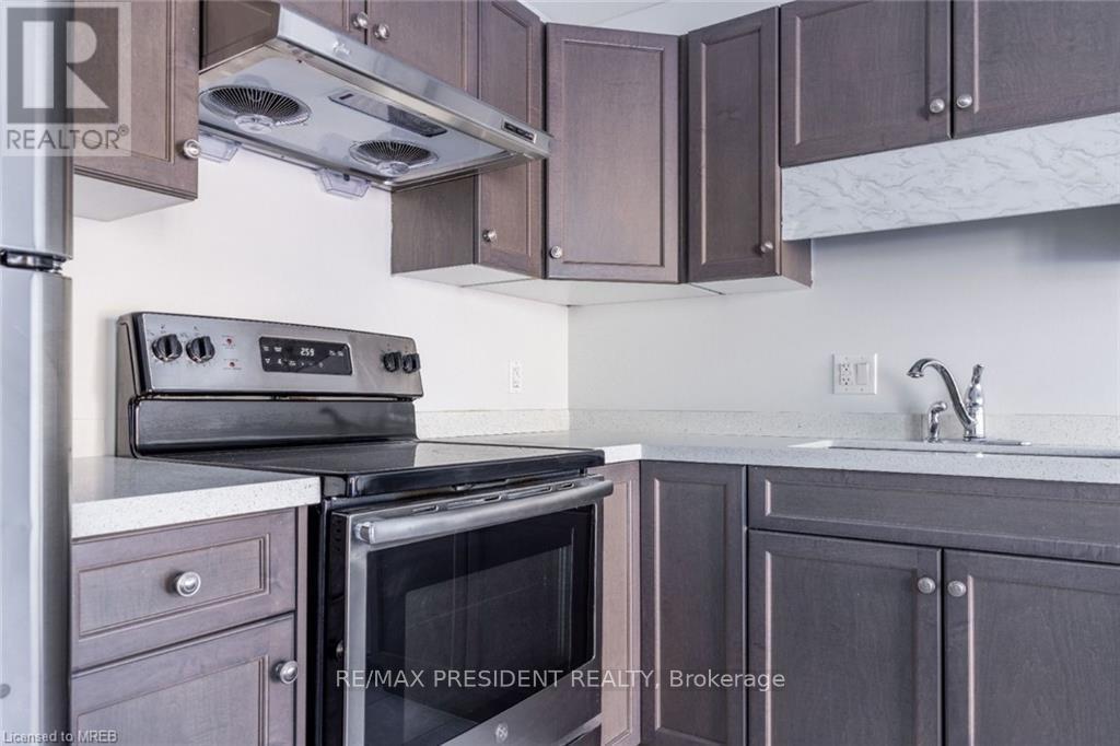 80 MONARCH STREET - 6