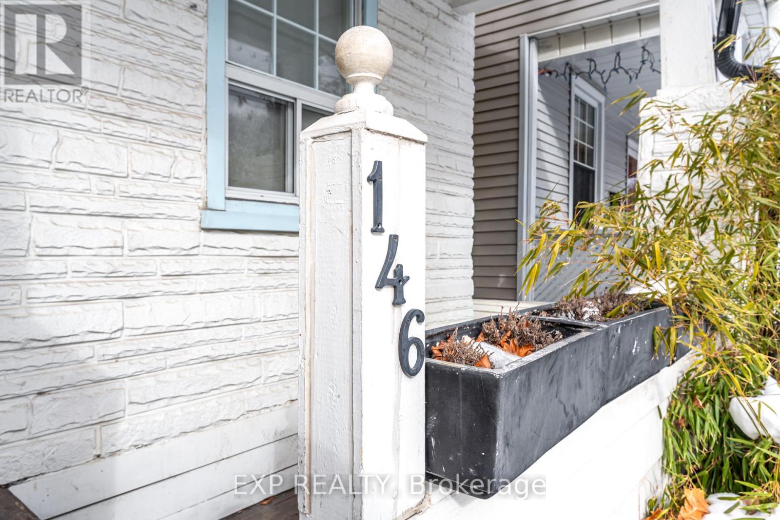 146 HANSON STREET - 6