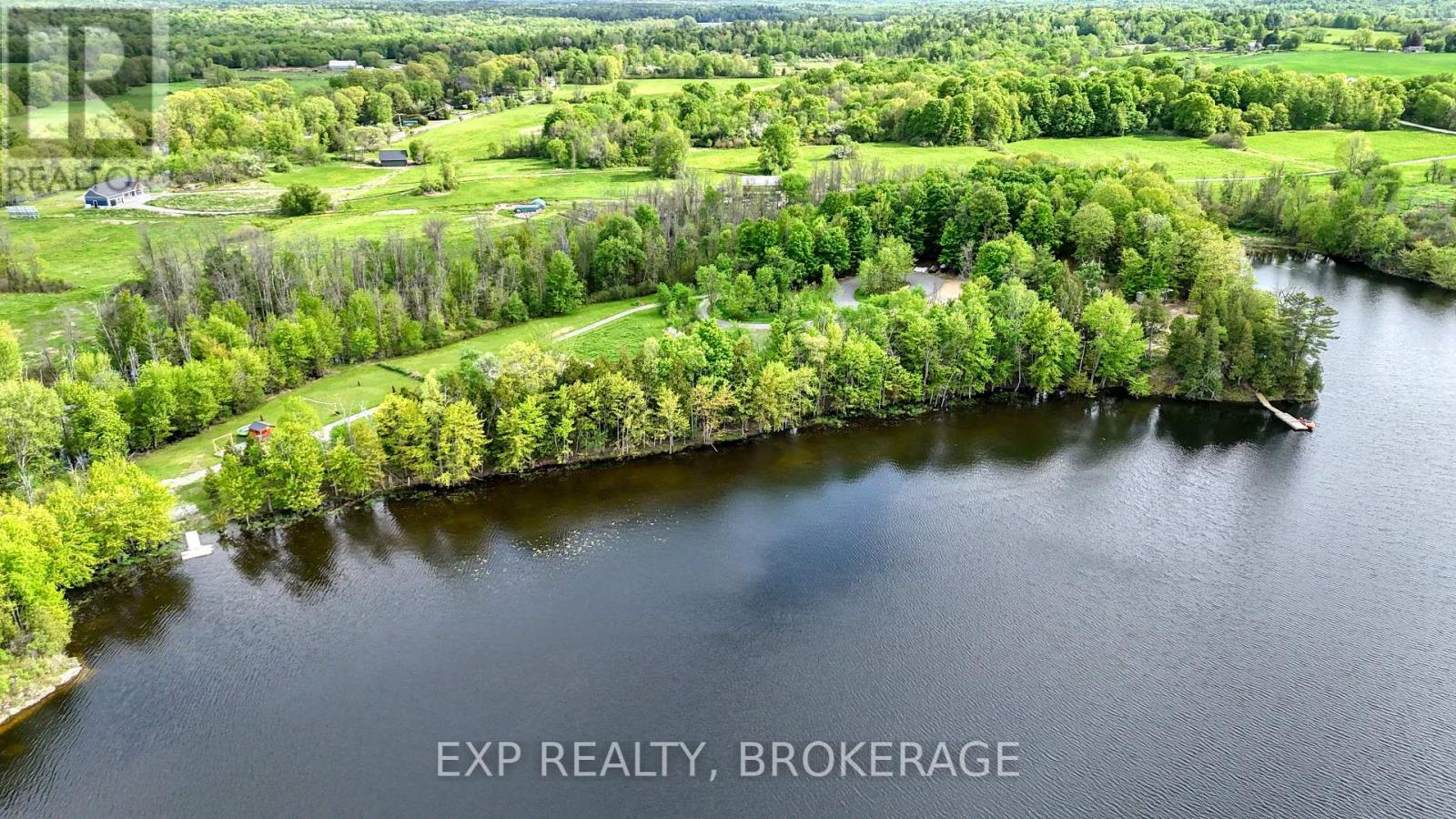 936 Sheffield Lane — photo 45