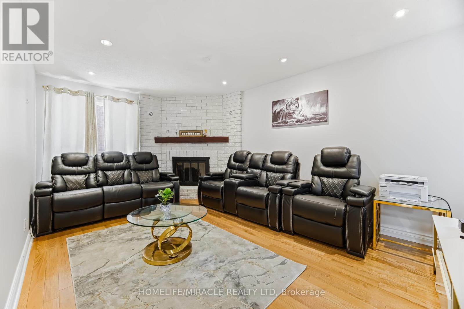 60 TREWARTHA CRESCENT - 6