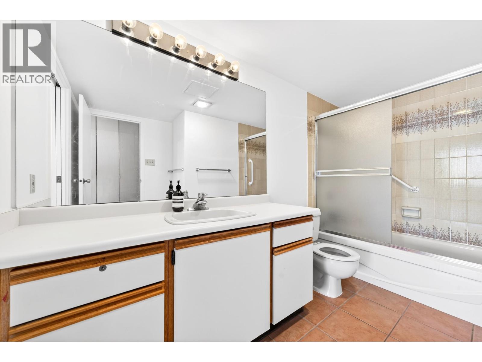 2105 6540 BURLINGTON AVENUE, Burnaby