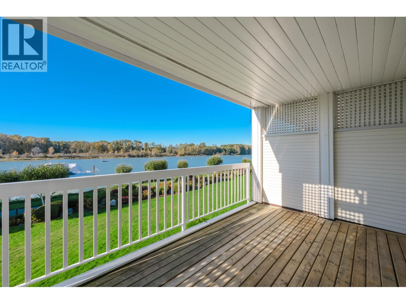 213 6263 RIVER ROAD, Delta