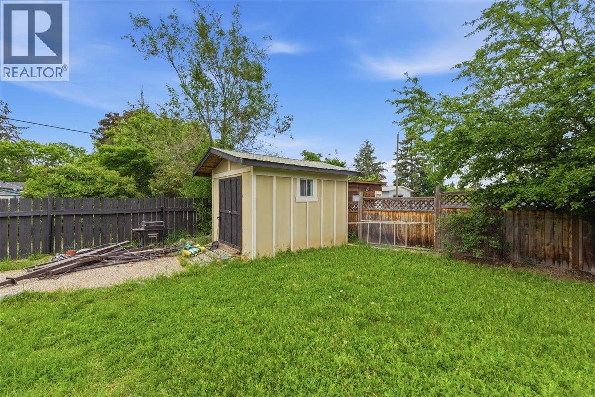  3002 20th Street, Vernon