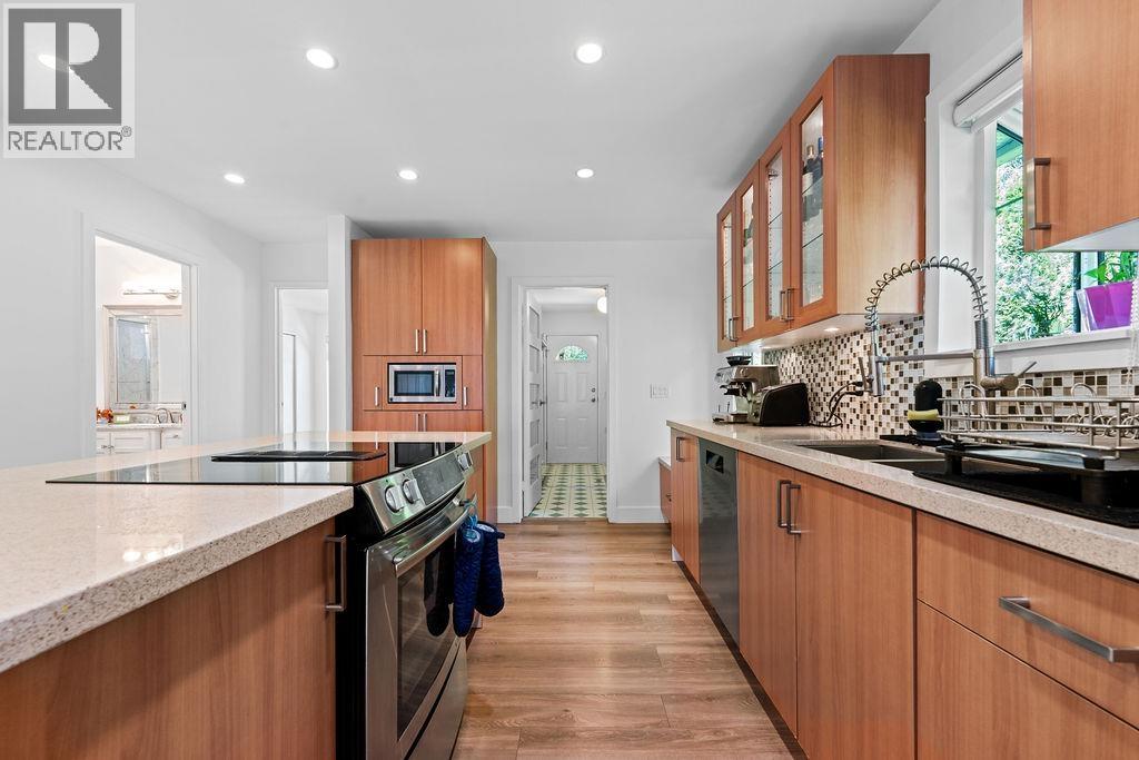 1440 HOPE ROAD, North Vancouver