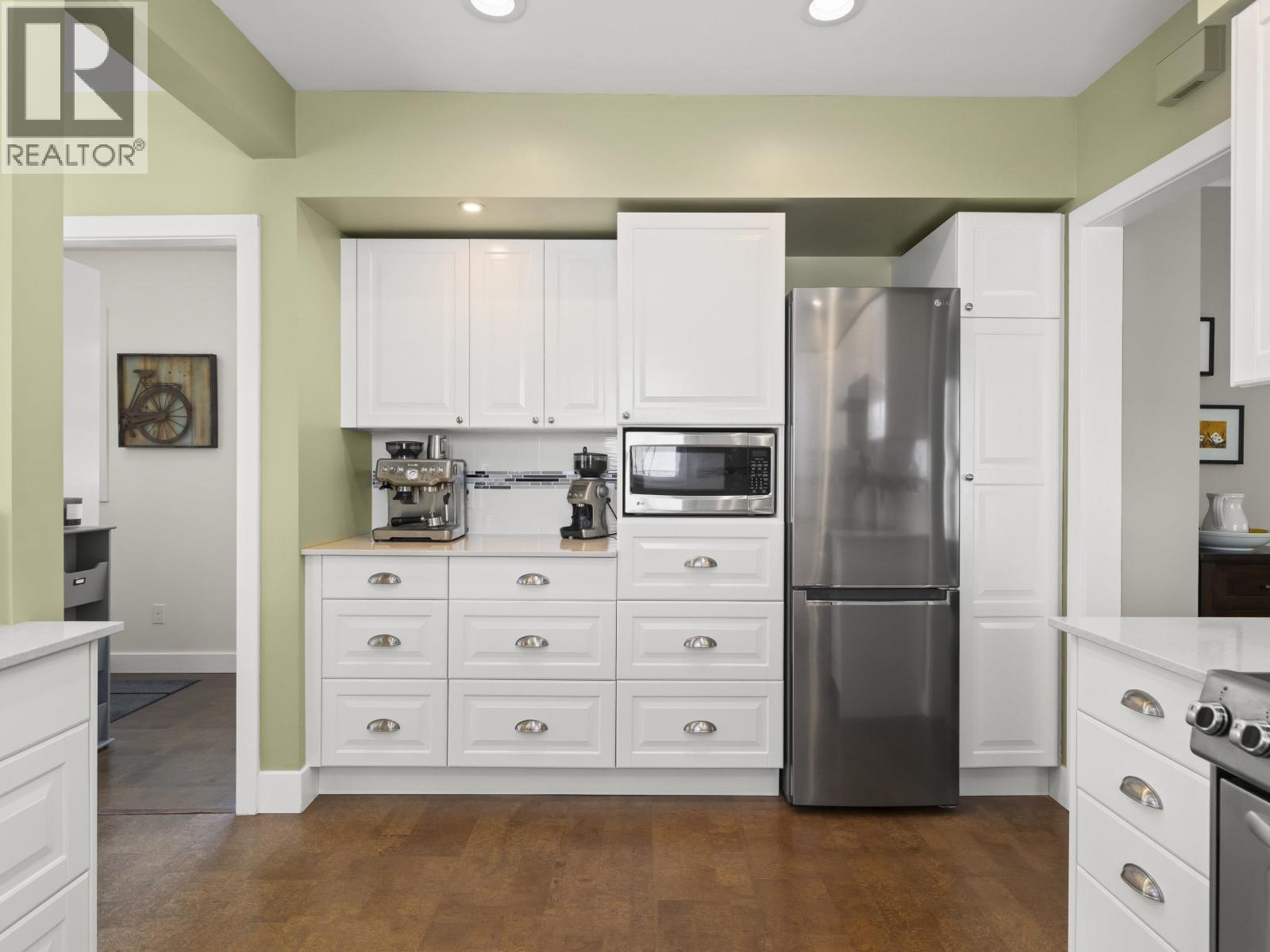 4428 ST. GEORGE STREET, Vancouver