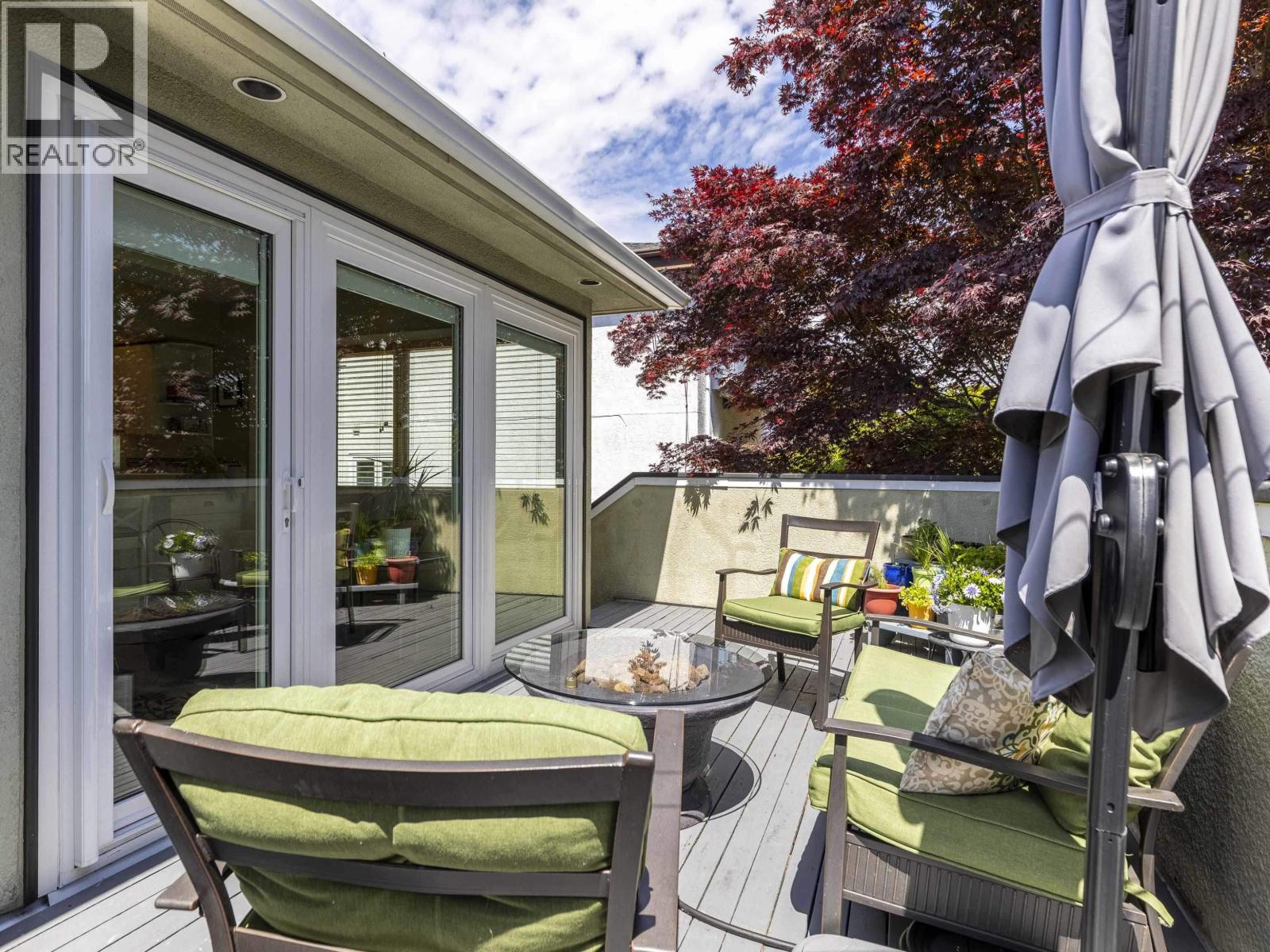 4428 ST. GEORGE STREET, Vancouver