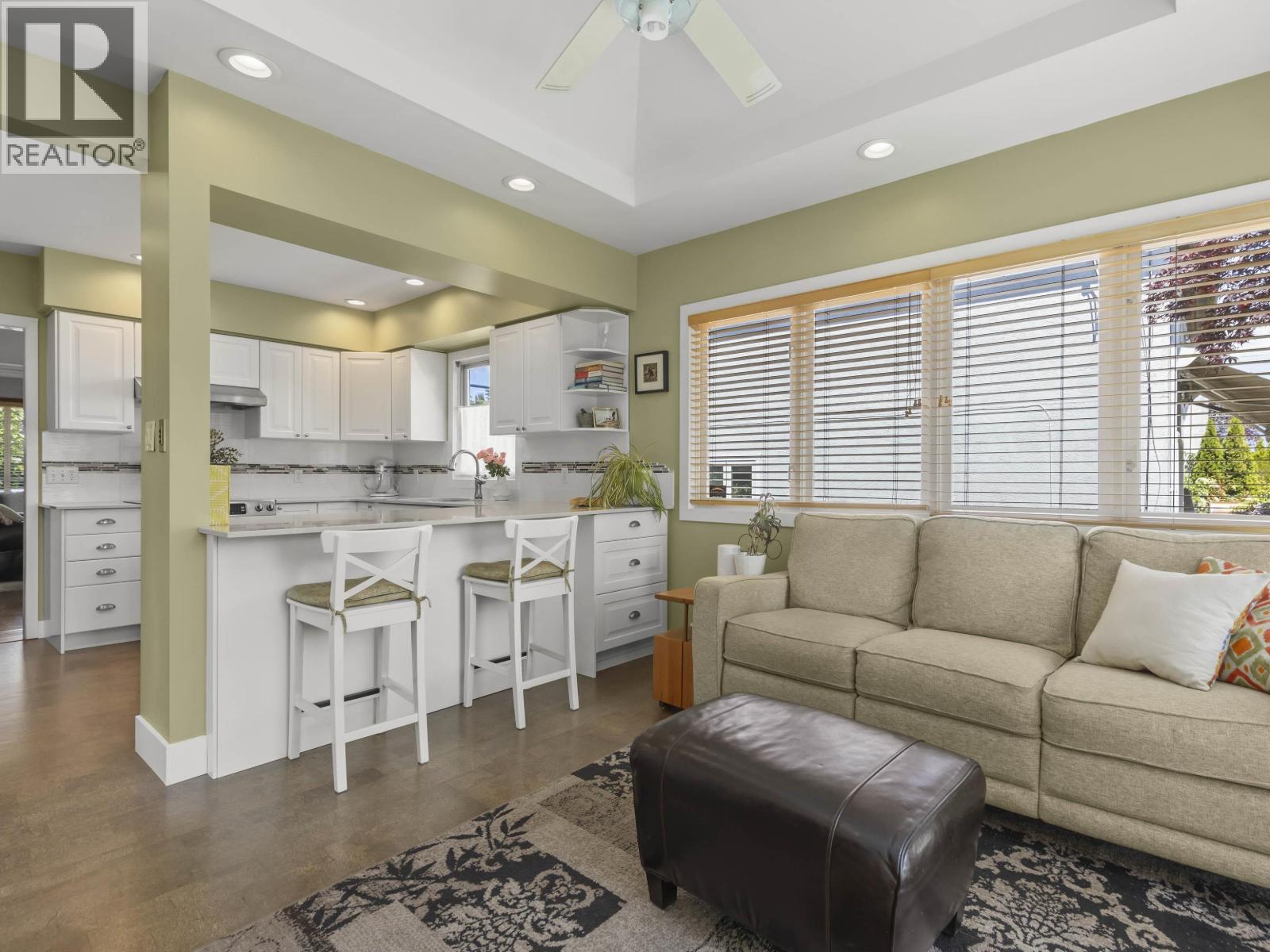 4428 ST. GEORGE STREET, Vancouver