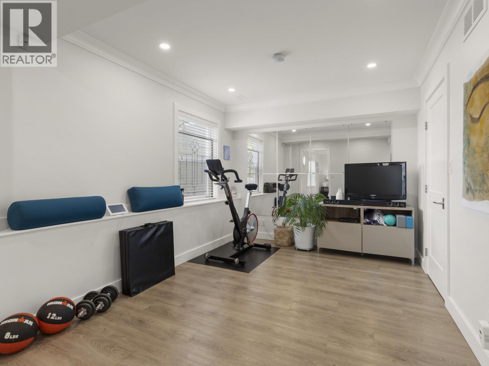 4428 ST. GEORGE STREET, Vancouver