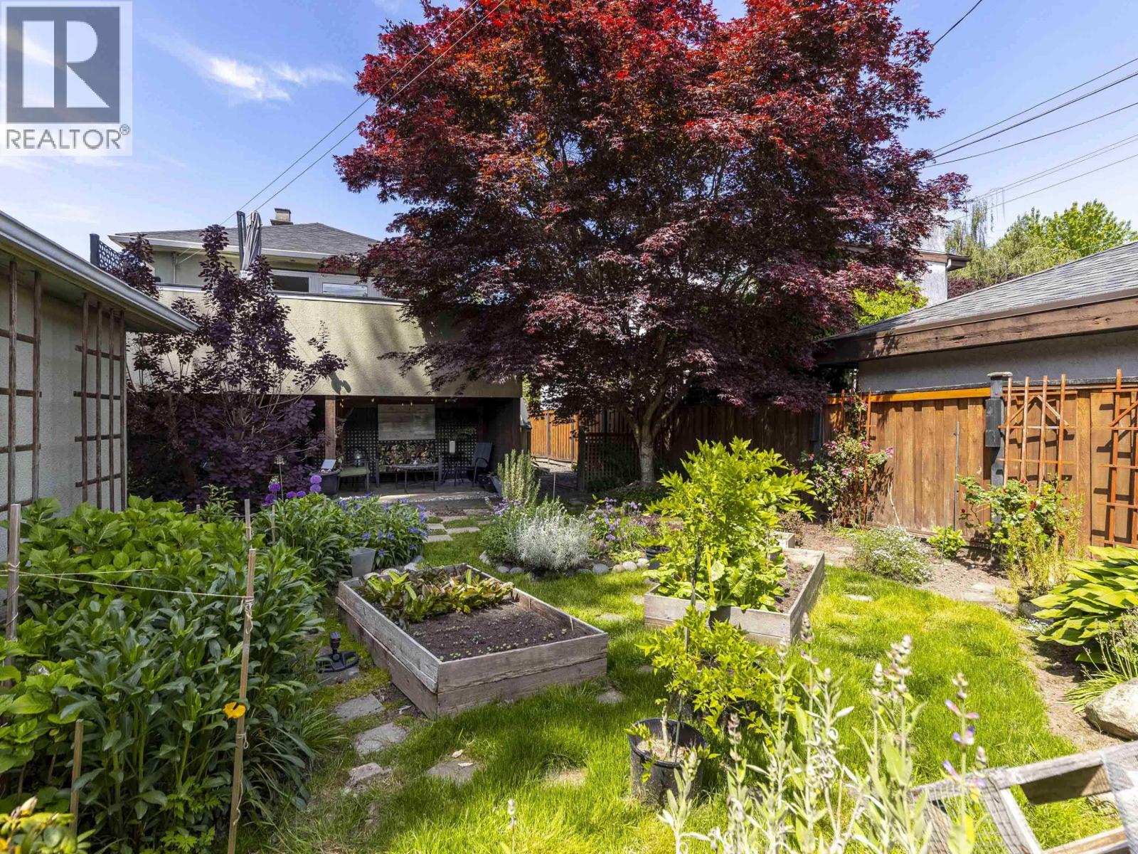 4428 ST. GEORGE STREET, Vancouver