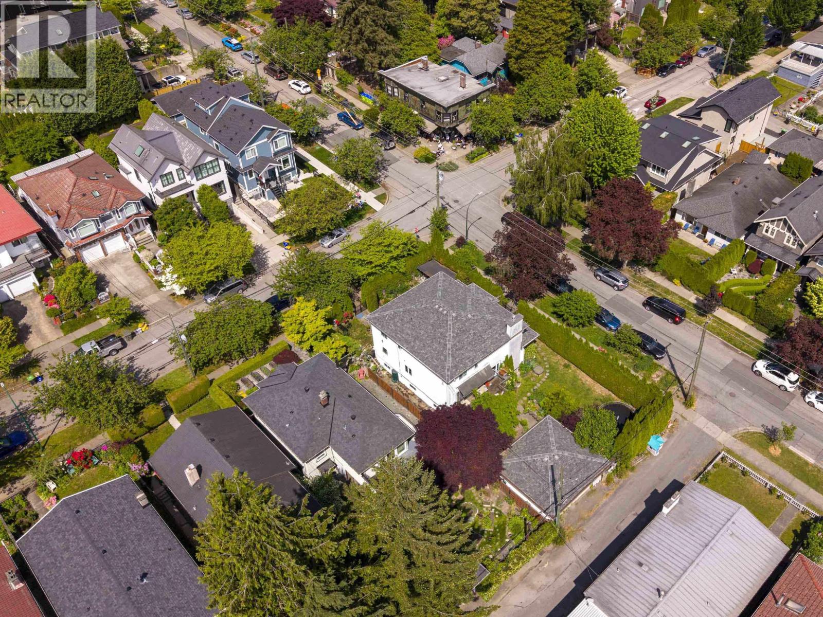 4428 ST. GEORGE STREET, Vancouver