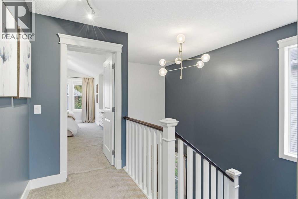 53 Discovery Ridge Gardens SW - 20