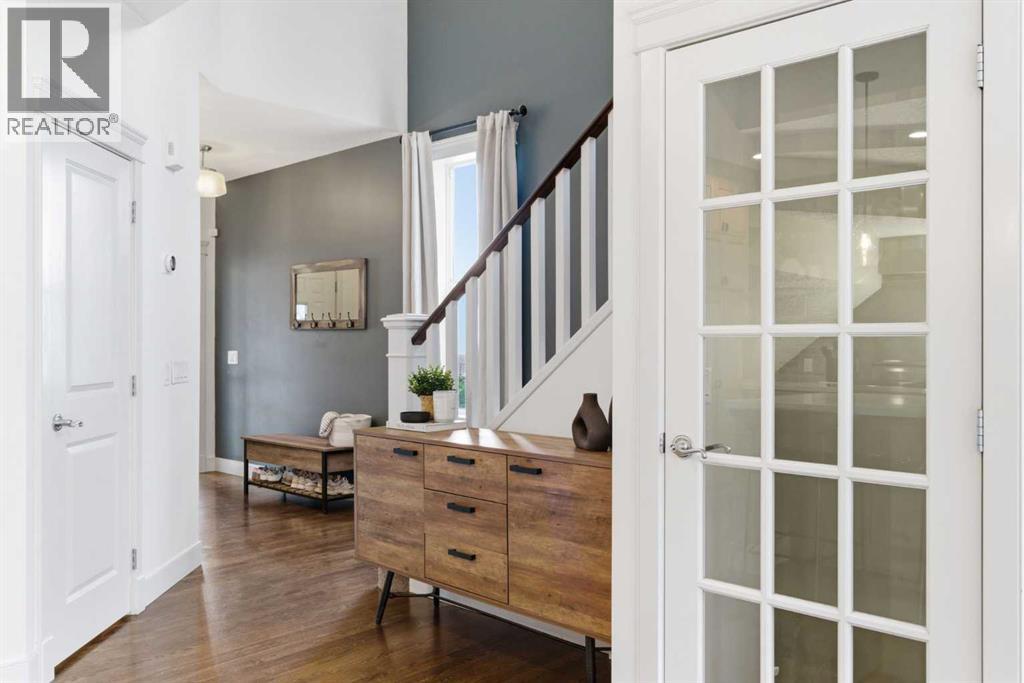 53 Discovery Ridge Gardens SW - 6