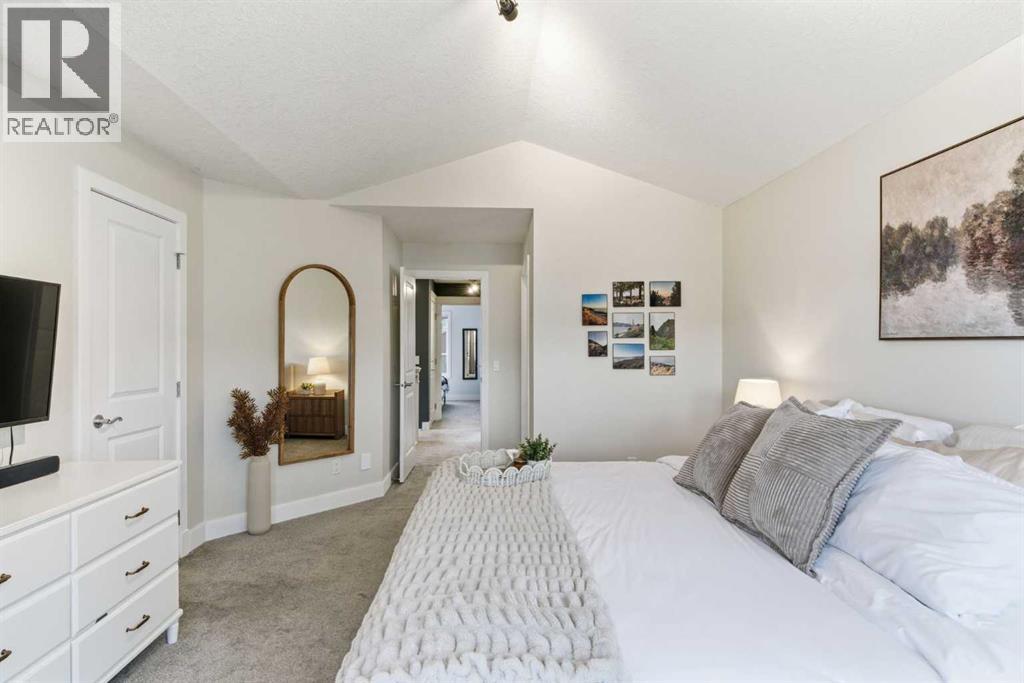 53 Discovery Ridge Gardens SW - 23