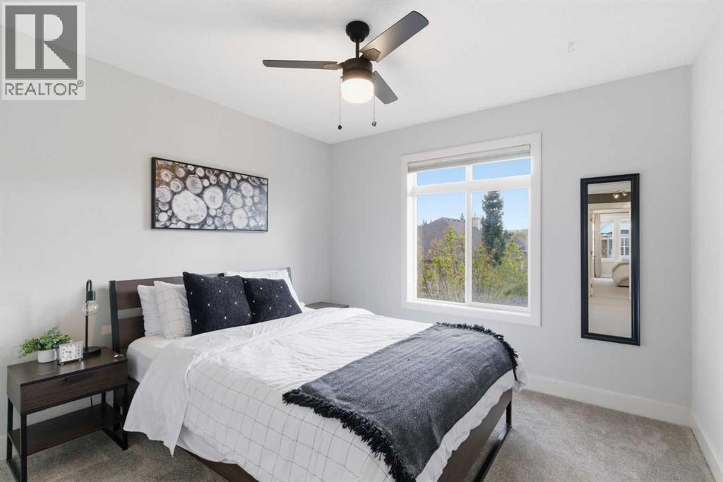 53 Discovery Ridge Gardens SW - 29