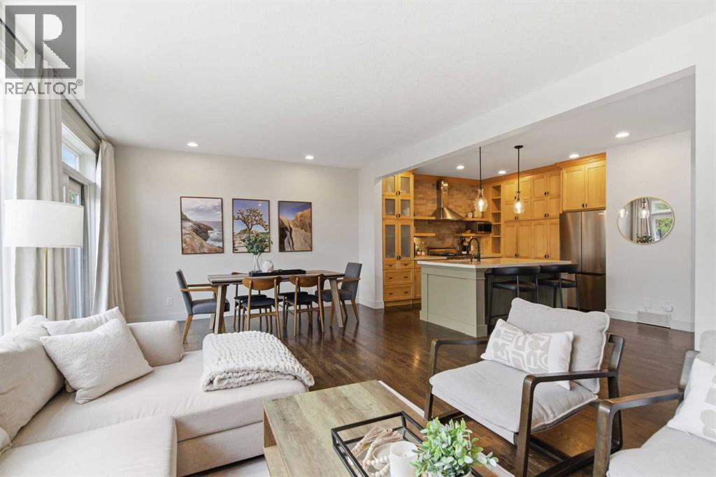 53 Discovery Ridge Gardens SW - 15