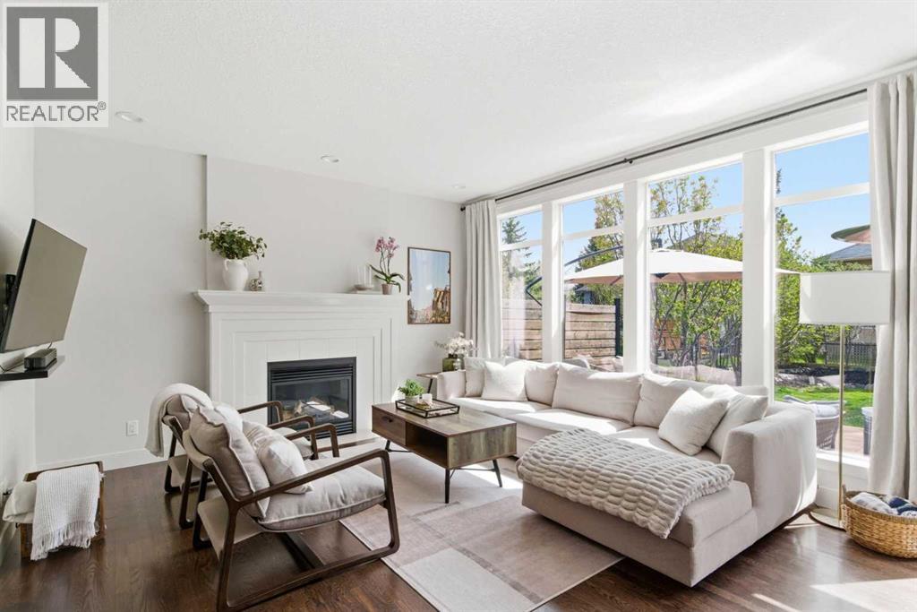 53 Discovery Ridge Gardens SW - 12