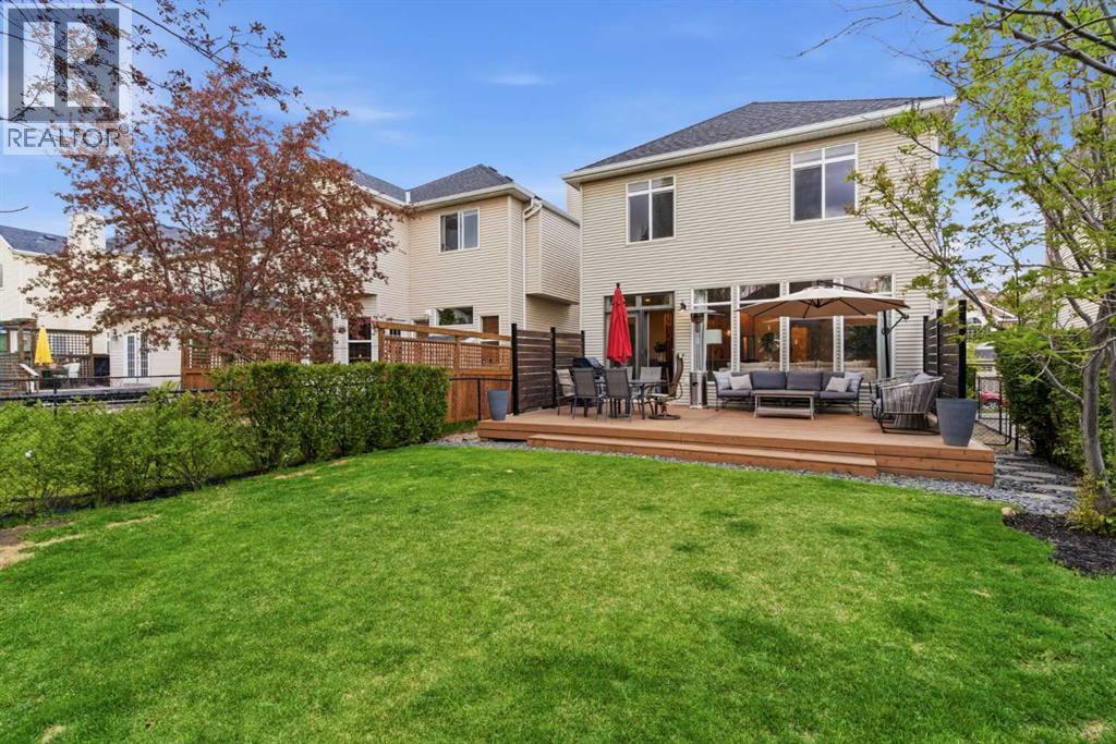53 Discovery Ridge Gardens SW - 45